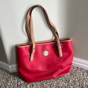 Like new cute red Giani Bernini Handbag Purse Bag